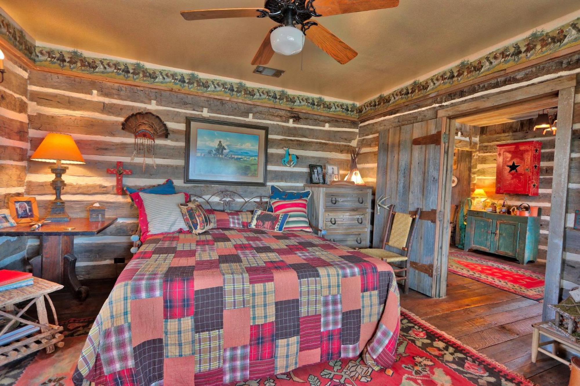 Log Cabin At Old Glory Ranch Wimberley Buitenkant foto