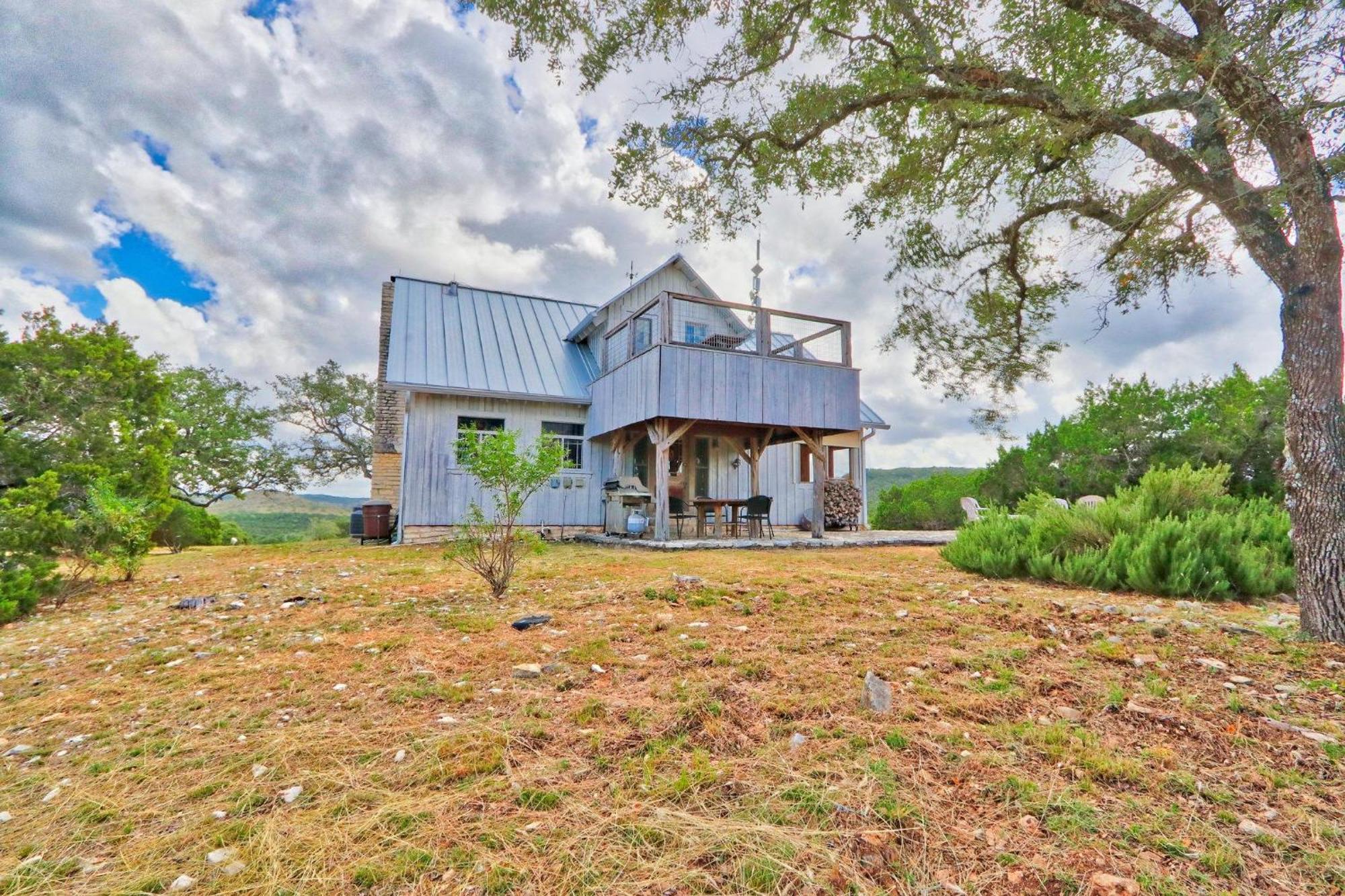 Log Cabin At Old Glory Ranch Wimberley Buitenkant foto